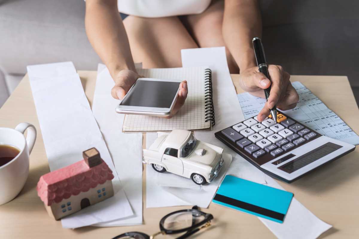 How to Create a Monthly Budget That Works